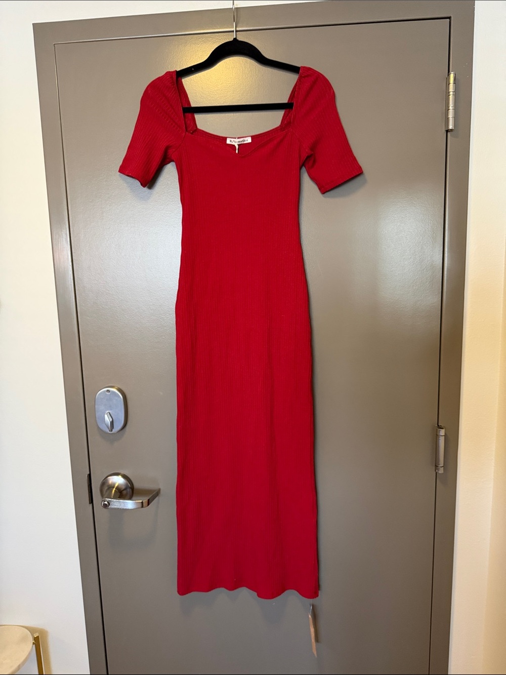 REFORMATION Koda Dress Cherry Ribbed Square-Neck Maxi Dress with Short Sleeves